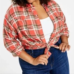 Levi’s Coral Plaid Western Pearl Snap Shirt Women’s 1X